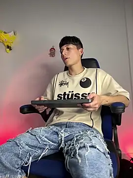 bryan hot 23 online show from April 2026 10:44:01 PM