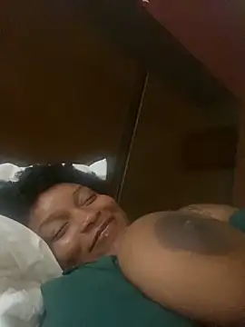 thedarkenchantress online show from October 2025 01:34:01 PM