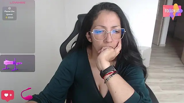 Melissaleehot online show from June 2026 09:59:01 PM