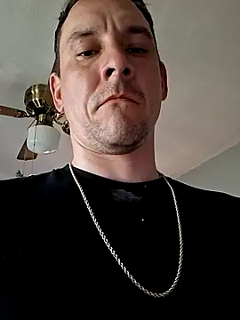 JGWntwrth86 online show from April 2026 10:49:02 PM