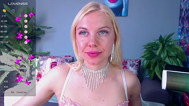 FromRussia online show from July 2026 01:34:02 AM