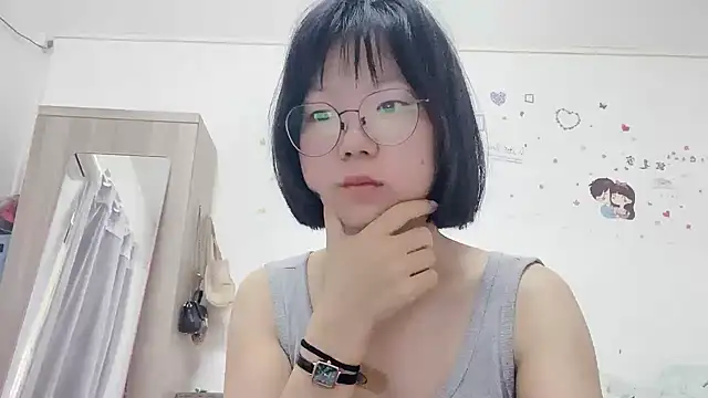 Belle-LL online show from May 2026 03:28:02 AM