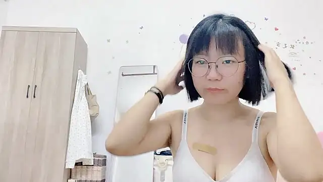 Belle-LL online show from May 2026 05:54:02 PM