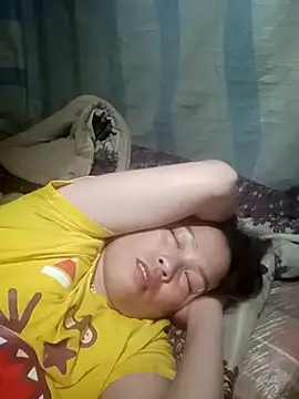 Snapshot of phuongtrinh1 chatting on May 2026 06:58:02 PM phuongtrinh1 online show from May 2026 06:58:02 PM