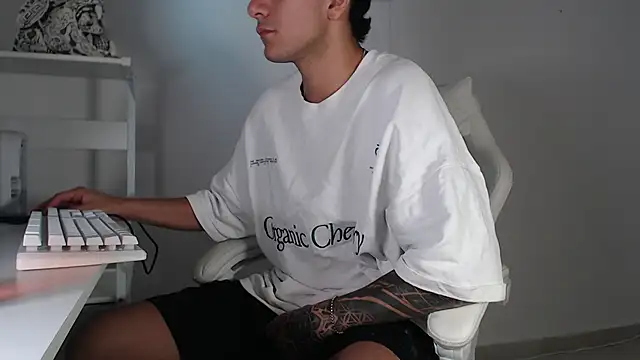 CaishenX  online show from April 2026 03:57:02 AM