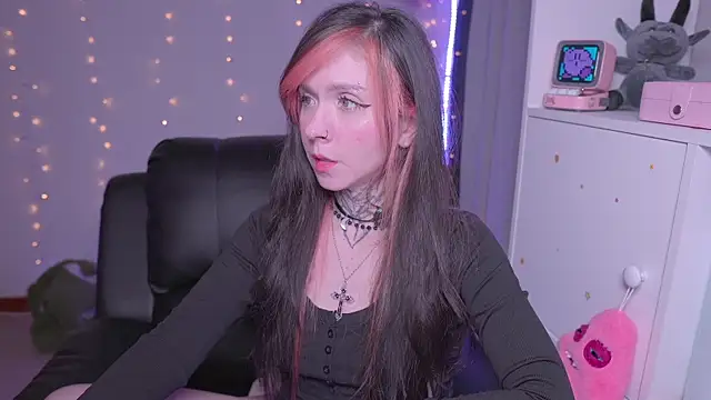 -VKatt online show from June 2026 05:07:01 PM