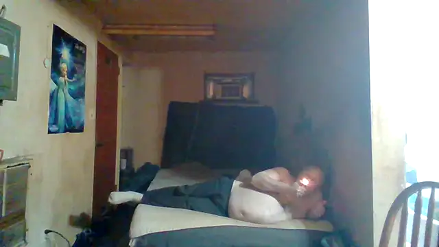 Snapshot of Nightshade1195 chatting on June 2026 06:39:02 PM Nightshade1195 online show from June 2026 06:39:02 PM