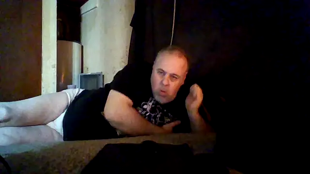 Snapshot of Nightshade1195 chatting on May 2026 05:11:01 PM Nightshade1195 online show from May 2026 05:11:01 PM