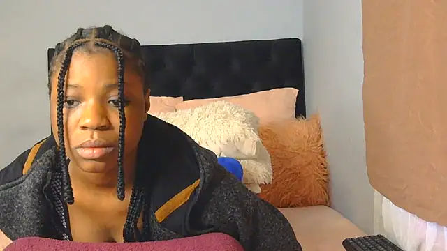 julianaa19 online show from May 2026 04:45:02 AM