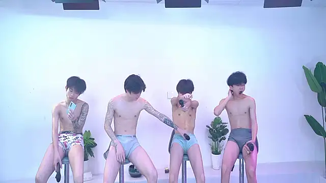 Snapshot of Woshididimen- chatting on May 2026 01:00:01 PM Woshididimen- online show from May 2026 01:00:01 PM