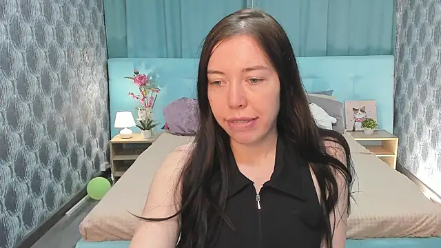 Snapshot of Sandra_Ross chatting on June 2026 09:21:01 AM Sandra Ross online show from June 2026 09:21:01 AM