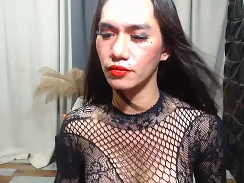 Queen Haliyah online show from May 2026 11:16:01 AM