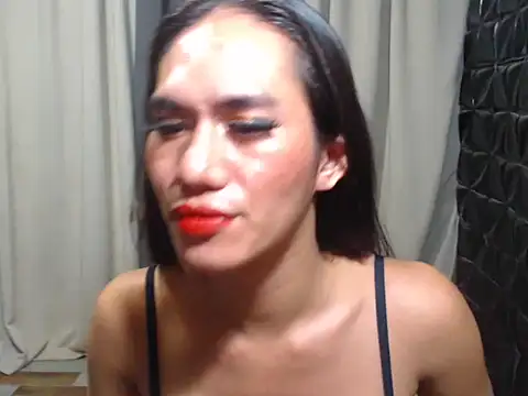 Queen Haliyah online show from June 2026 12:38:01 PM