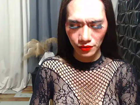 Queen Haliyah online show from June 2026 05:04:02 AM