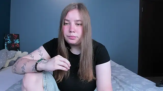 Boobsy girl online show from June 2026 11:38:02 AM
