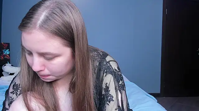 Boobsy girl online show from May 2026 12:22:01 PM