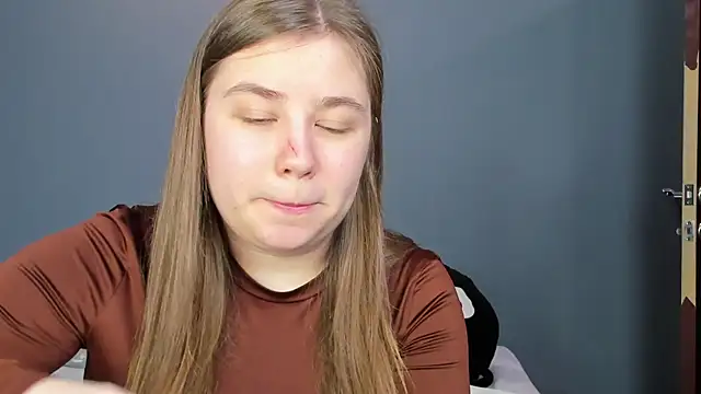 Boobsy girl online show from April 2026 11:39:01 AM