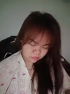 Truxcy1 online show from May 2026 12:41:01 AM