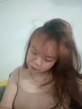 Truxcy1 online show from May 2026 12:58:02 PM