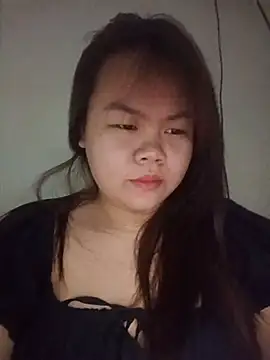 Truxcy1 online show from June 2026 04:02:01 PM