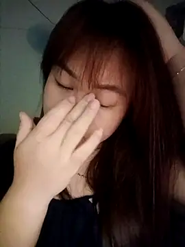 Truxcy1 online show from May 2026 10:36:01 PM