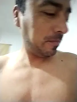 MaximilianoX2020 online show from April 2026 12:53:01 PM