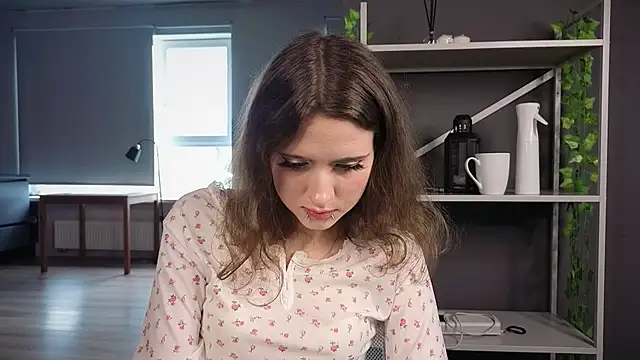lovergirl4me online show from June 2026 10:37:02 AM
