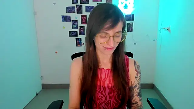 Luna Tantra online show from August 2026 08:37:02 PM
