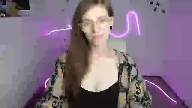 Luna Tantra online show from July 2026 07:24:02 PM