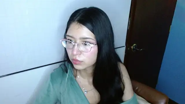 Danii rizzo online show from May 2026 10:51:02 AM