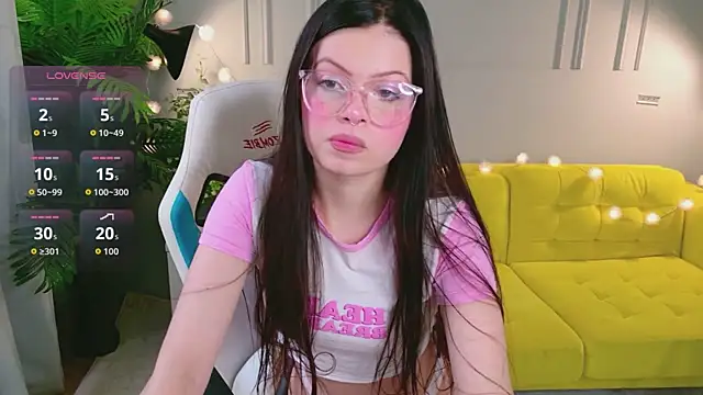StormiSky online show from July 2026 01:41:01 PM