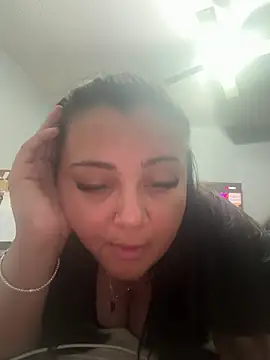 Snapshot of Laurenrose_x chatting on May 2026 08:53:02 PM Laurenrose x online show from May 2026 08:53:02 PM