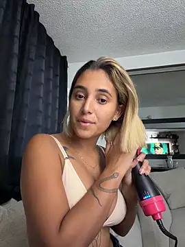 LoisC online show from June 2026 11:17:02 PM