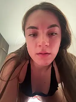  EmmaDavis  online show from July 2026 09:37:02 PM