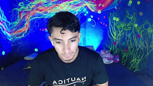 Snapshot of dante_18cm_ chatting on June 2026 01:00:02 AM dante 18cm online show from June 2026 01:00:02 AM
