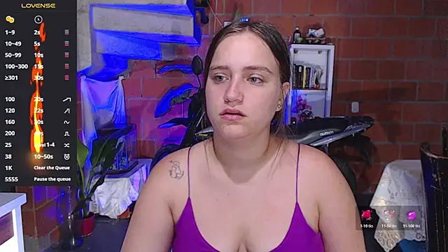 Valerymoon19 online show from June 2026 01:22:01 AM