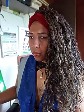 Snapshot of Ivon_C chatting on May 2026 01:52:01 PM Ivon C online show from May 2026 01:52:01 PM