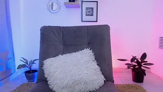 zoriel bigcock online show from May 2026 06:49:01 PM