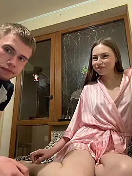LOLAskk online show from May 2026 08:40:02 PM