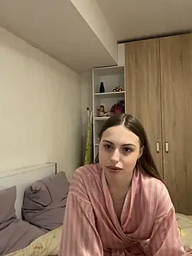 LOLAskk online show from May 2026 11:05:01 PM