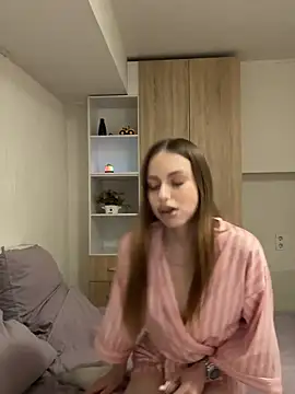 LOLAskk online show from May 2026 12:27:02 AM