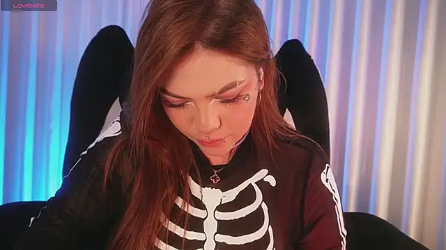 Tessa ruxh online show from June 2026 12:22:01 PM