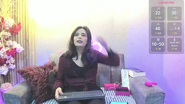 Snapshot of ShantalBr chatting on May 2026 03:04:02 AM ShantalBr online show from May 2026 03:04:02 AM