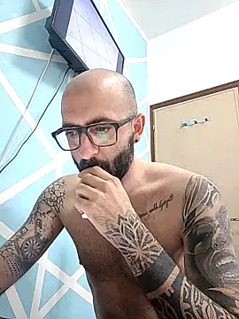 tatuatoreveneto online show from April 2026 07:37:02 AM