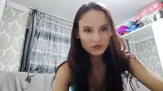 DeafFurare online show from April 2026 06:03:02 PM