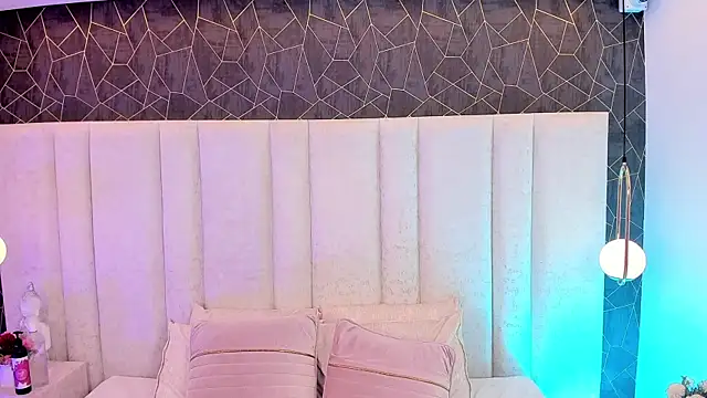 im chantal online show from May 2026 05:05:02 AM