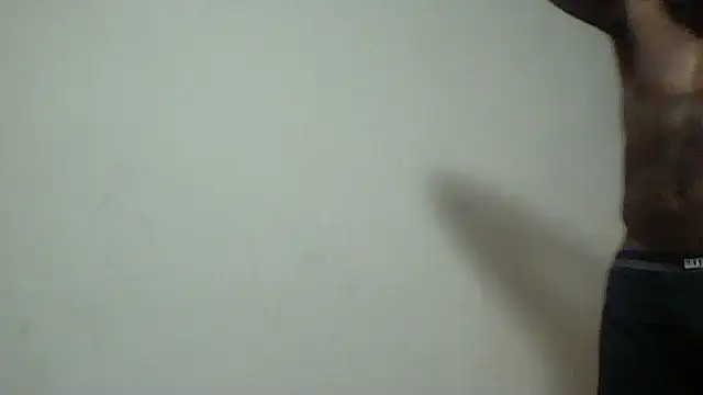 milky8inch online show from April 2026 12:12:01 AM