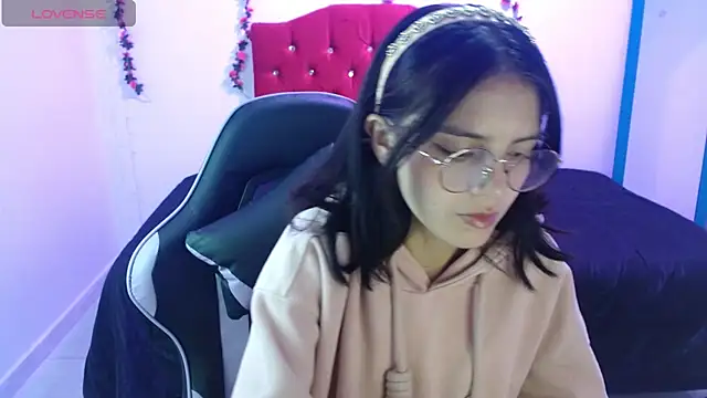 jaide16092020 online show from May 2026 08:25:02 PM
