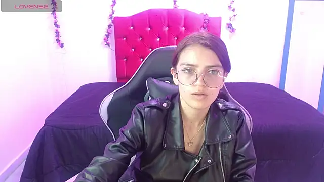 jaide16092020 online show from May 2026 09:02:01 PM