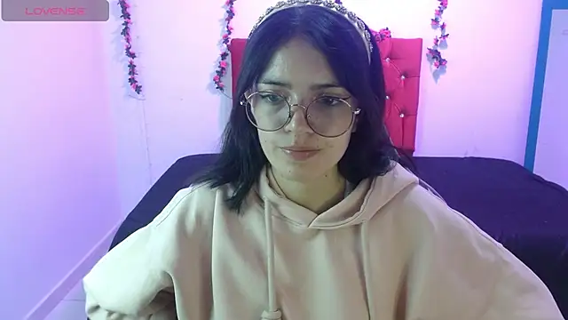 jaide16092020 online show from April 2026 08:24:01 PM